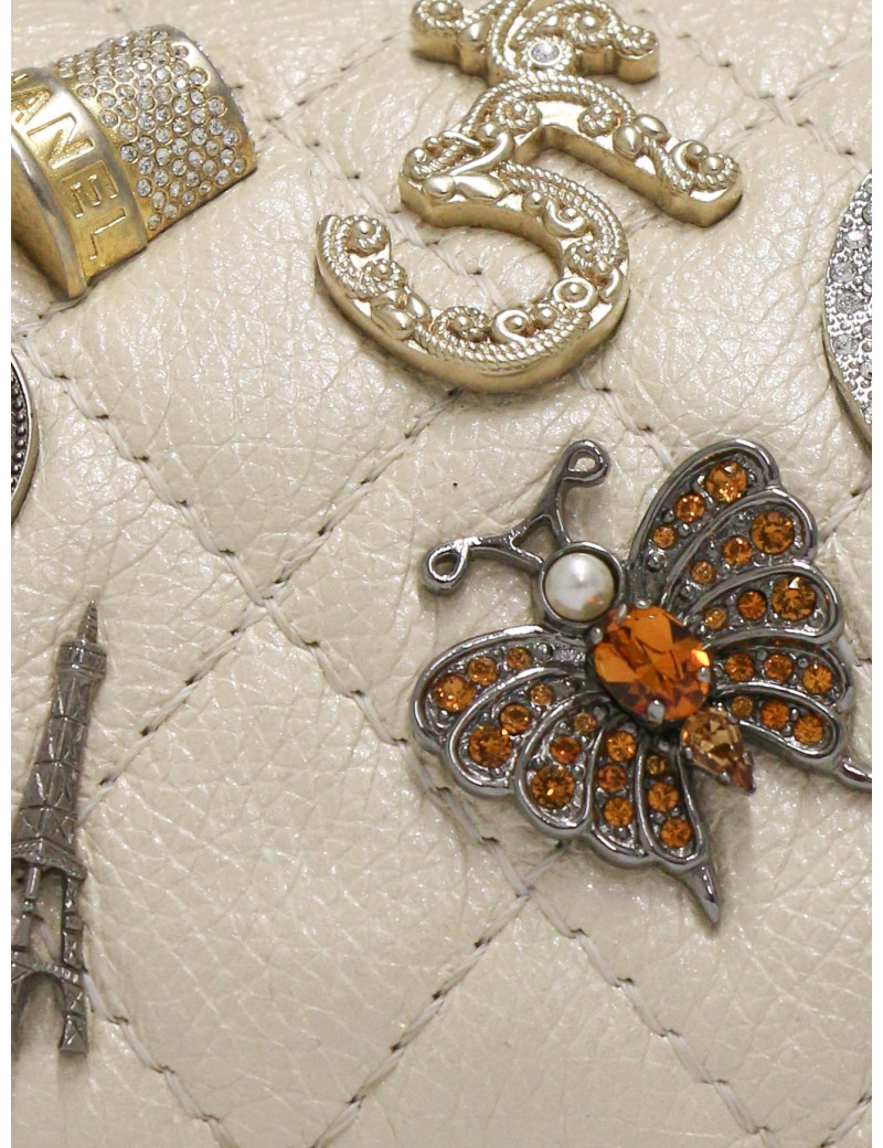 Small 2.55 beige charms