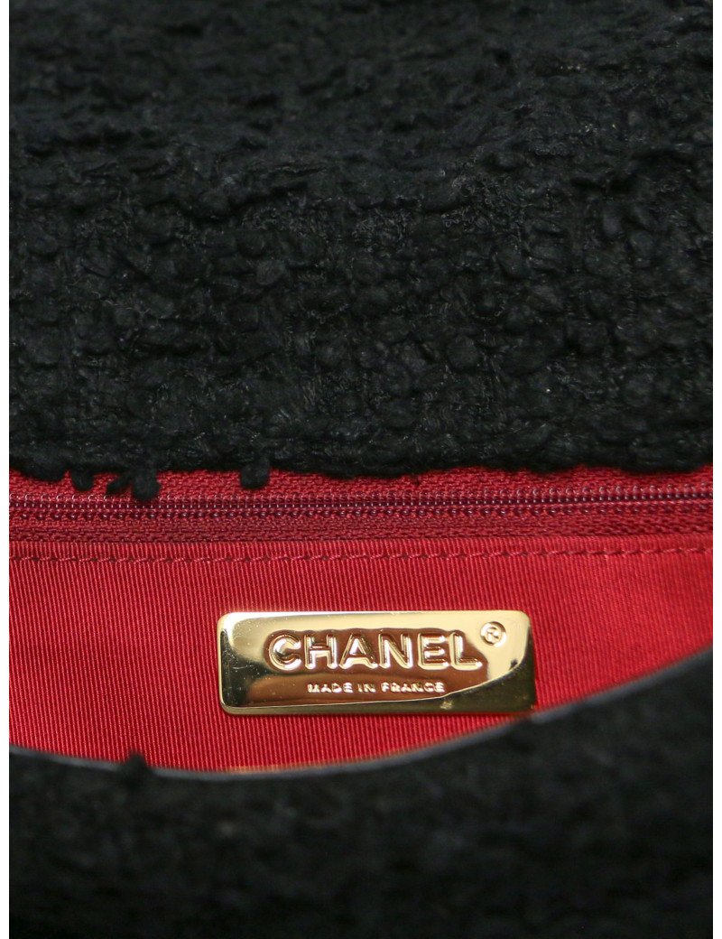 Grand sac 19 CHANEL tweed noir