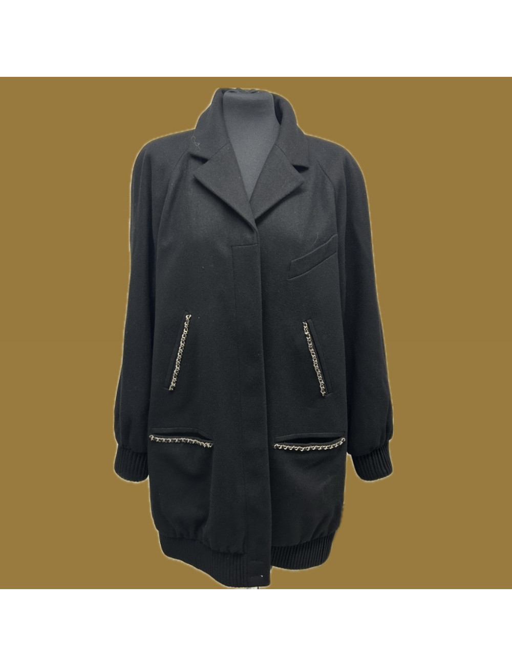 Long blouson CHANEL T46 ornée de chaines