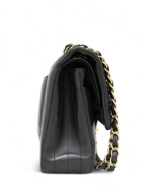 Sac classique double flap Chanel chevrons noir bijouterie dorée