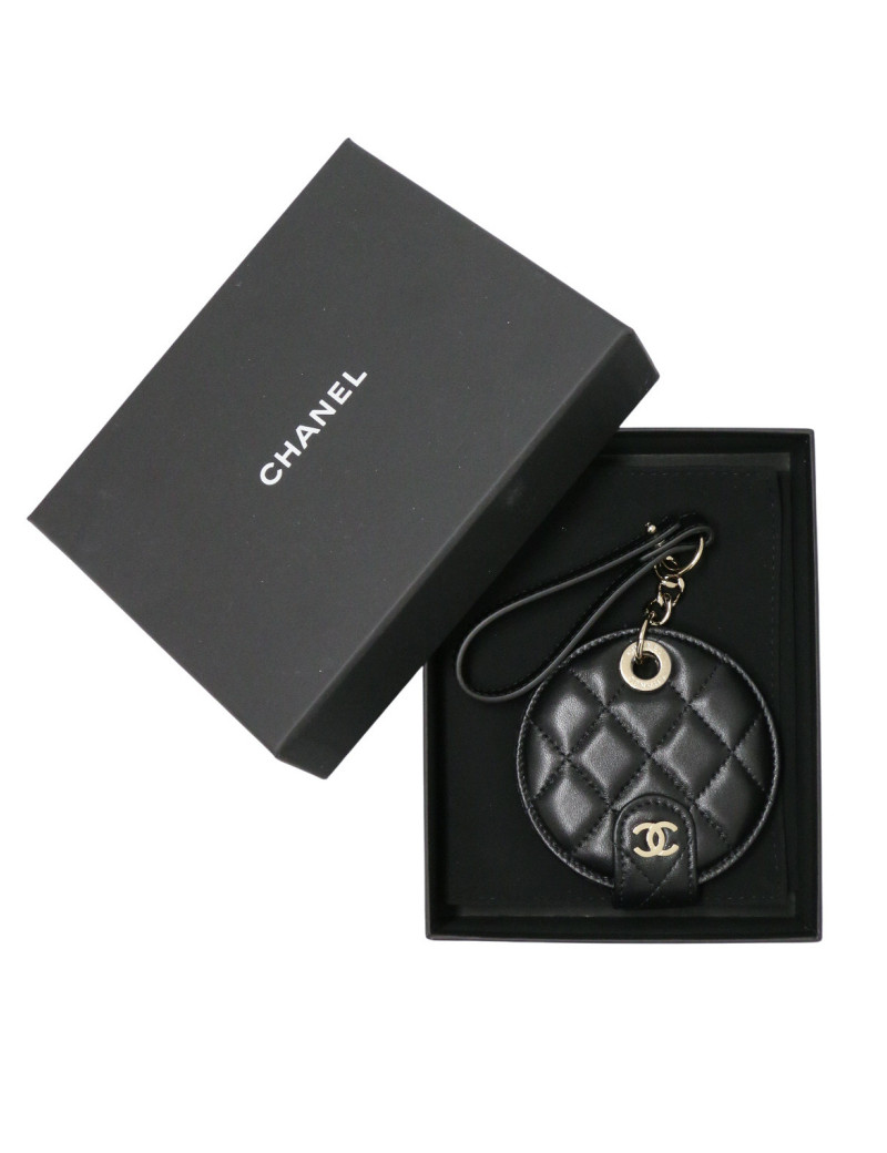 Porte adresse Chanel cuir matelassé noir