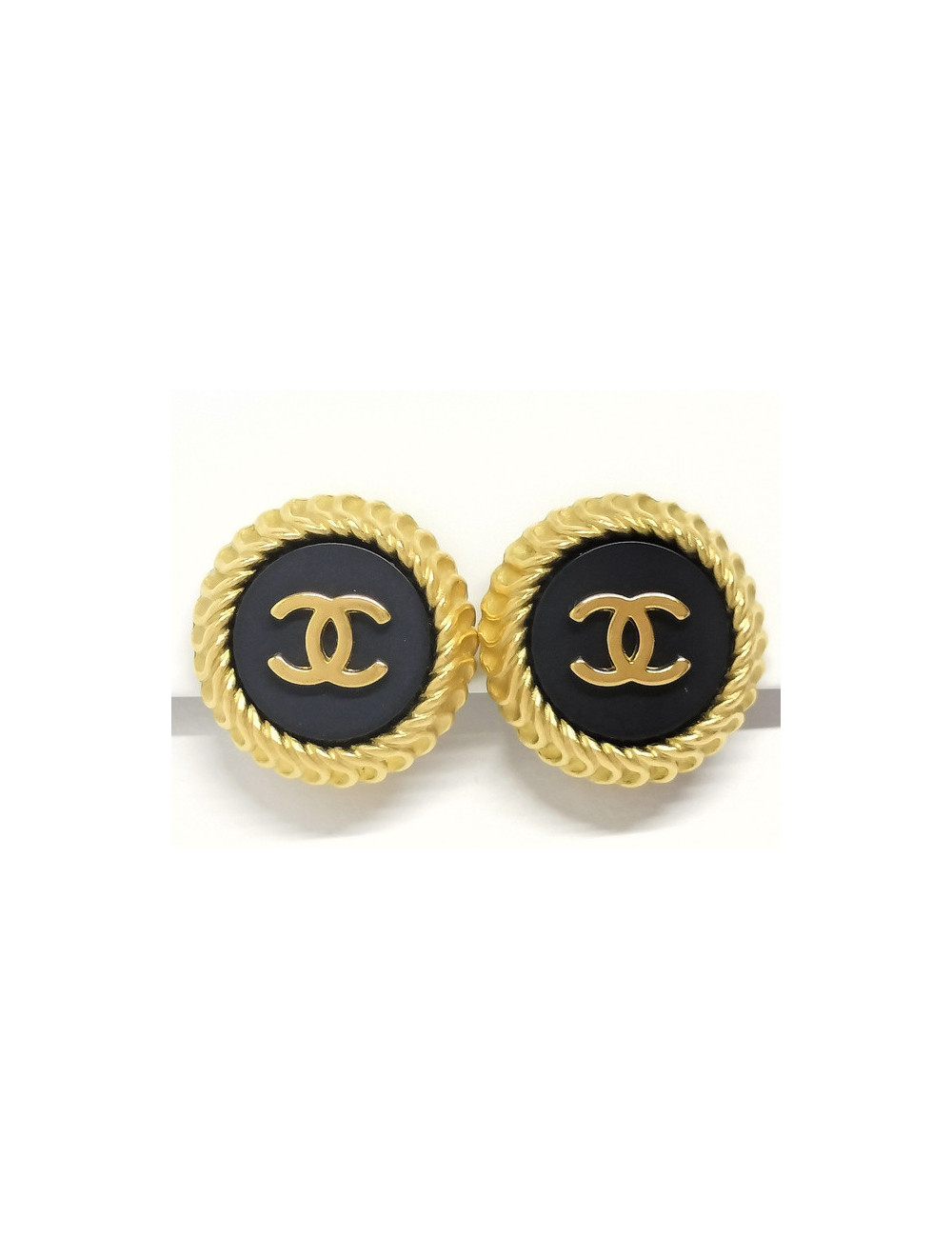 Boucles d'oreille clips rondes noires et dorées CHANEL