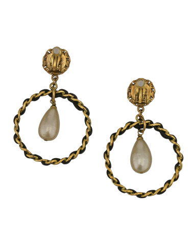 Boucles d'oreille Chanel cuir et doré 2