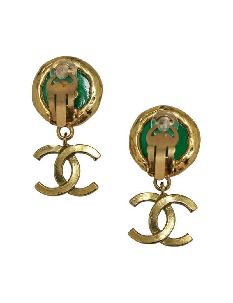Boucles d'oreille pendantes pâte de verre CHANEL