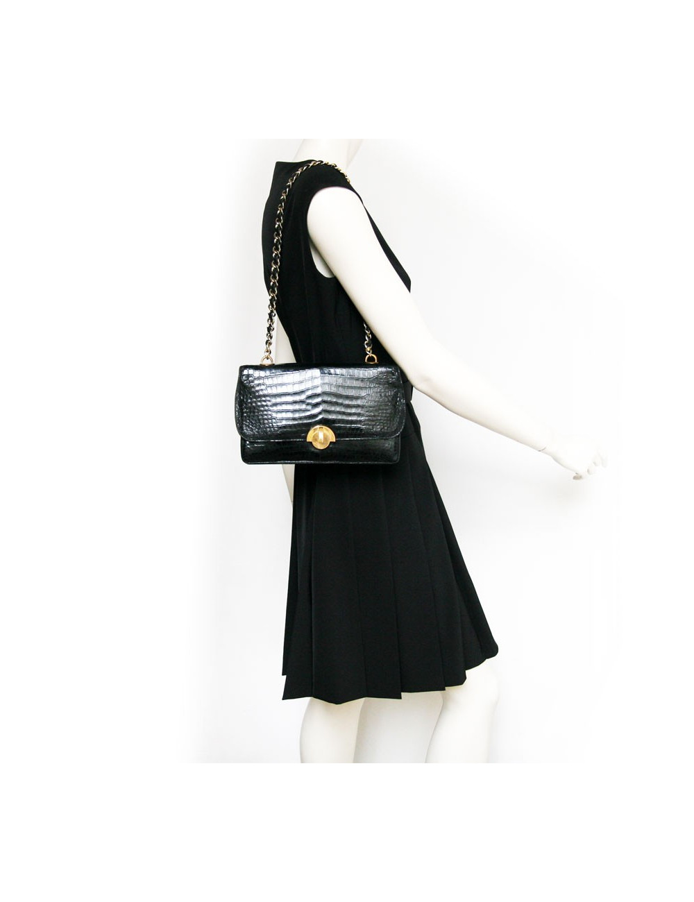 Sac HERMES vintage en crocodile porosus noir