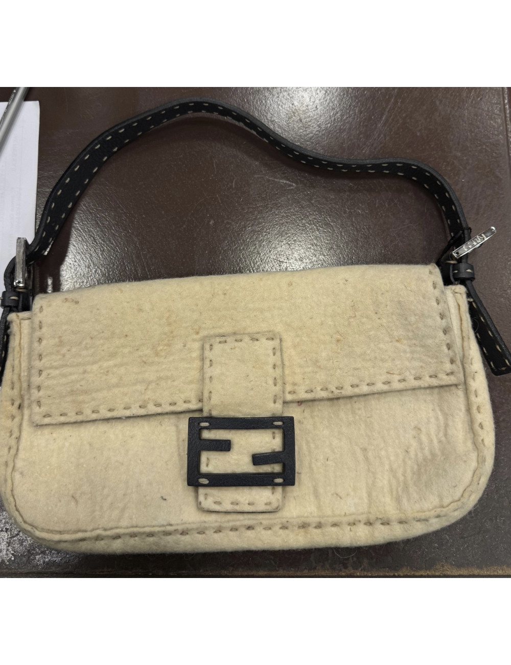Sac baguette Fendi en laine