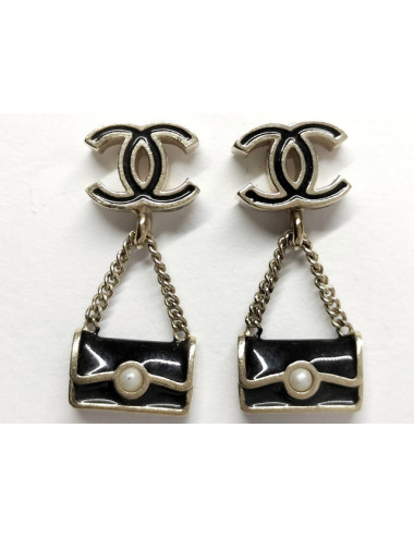 Boucles d'oreille sac à main dorée Chanel