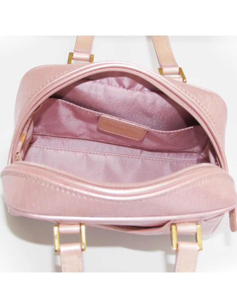 MINI sac CHRISTIAN DIOR en cuir verni rose monogrammée