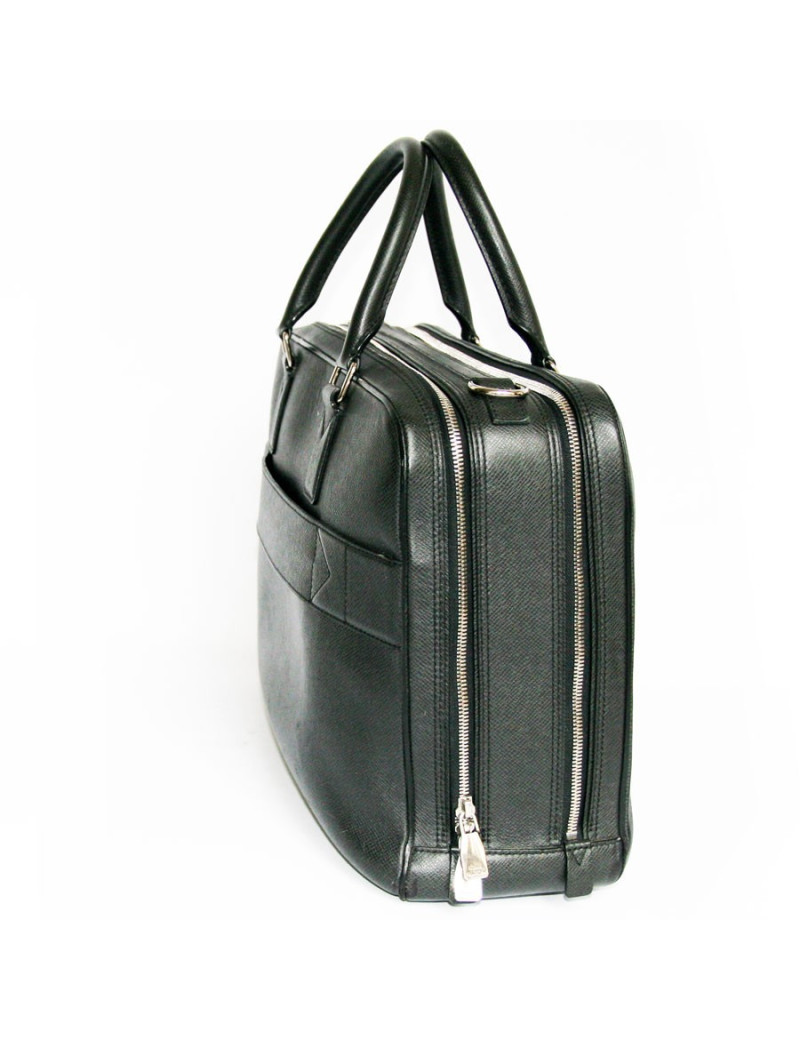 Sacoche LOUIS VUITTON en cuir épi noir