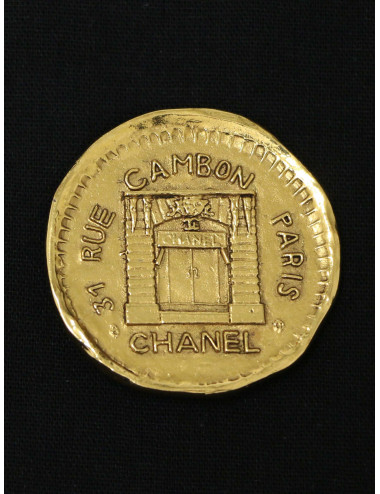 Broche Chanel 31 rue Cambon dorée 2