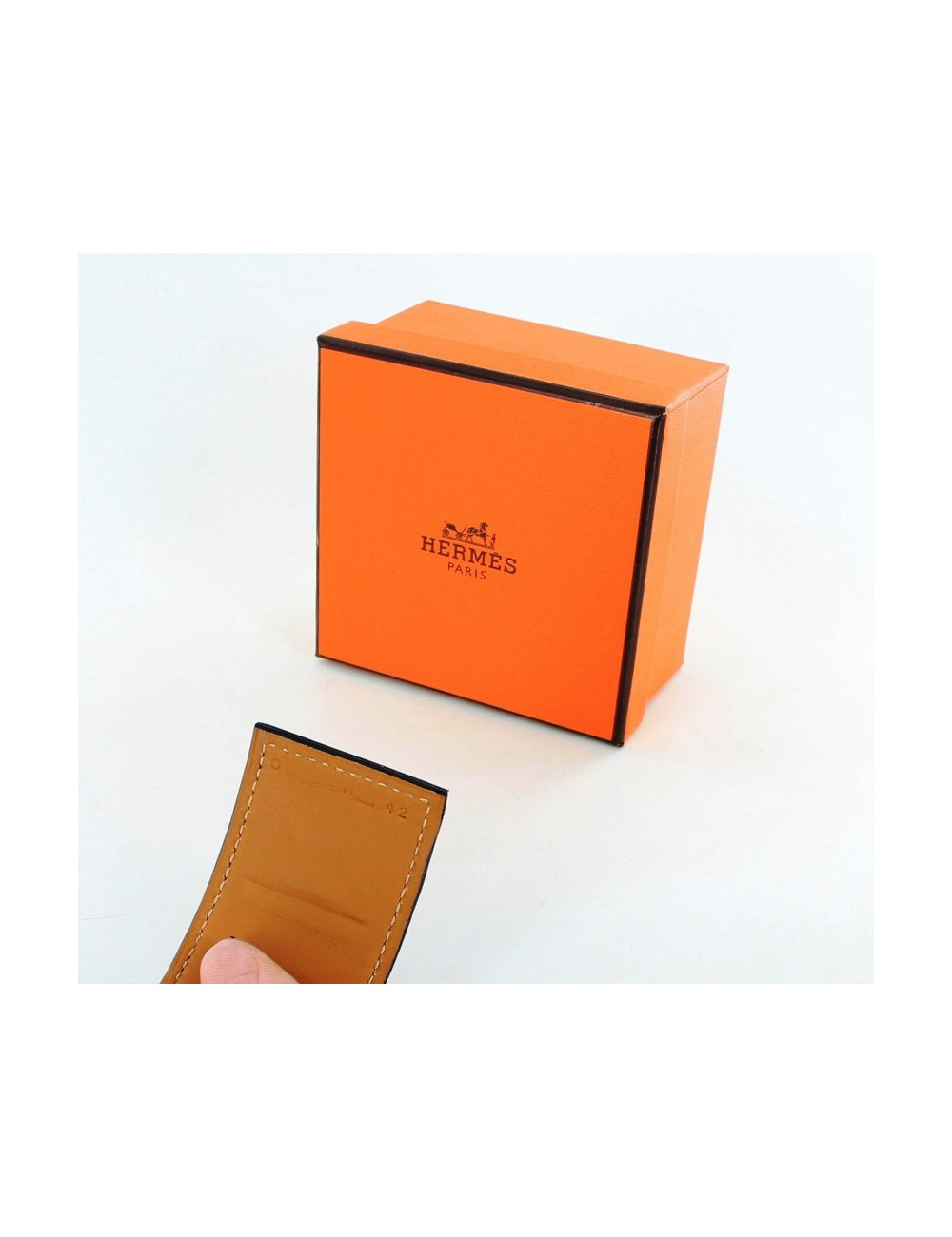 manchette CDC HERMES croco noir