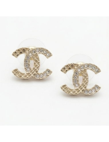 Boucles d'oreilles Chanel matelassés et strass