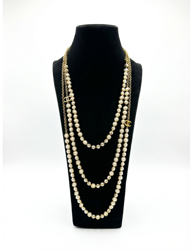Sautoir Chanel perles triple rangs