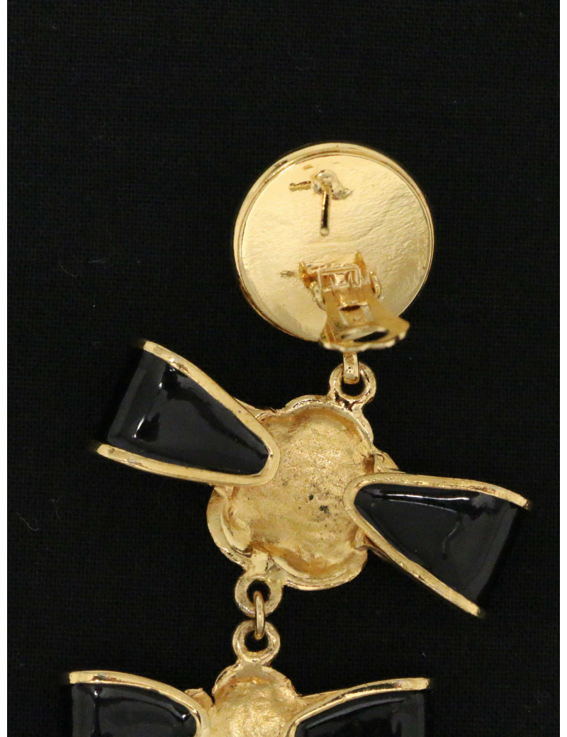 Clips pendants Chanel Couture Victoire de Castellane