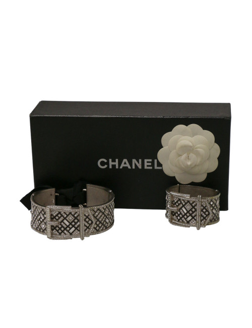 Collier ras de cou Chanel boucle sertie