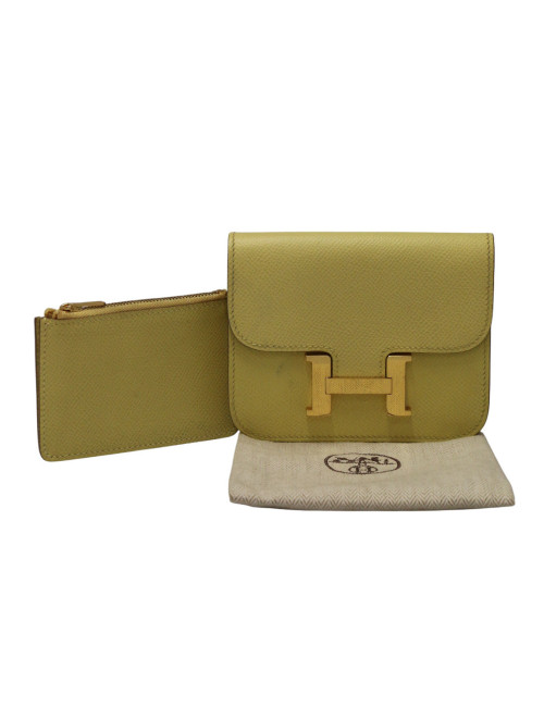 Porte monnaie Constance HERMES cuir Epsom jaune