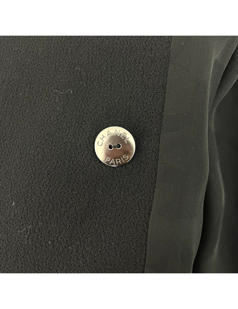 Veste Chanel noire brillante taille 46