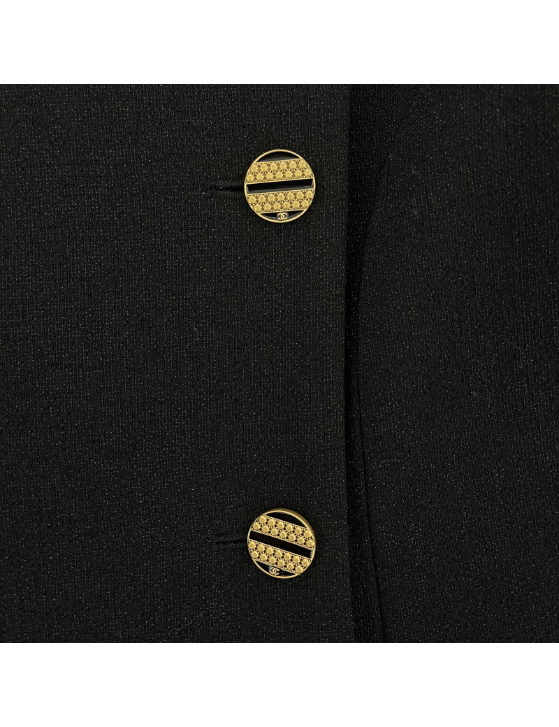 Veste Chanel noire brillante taille 46