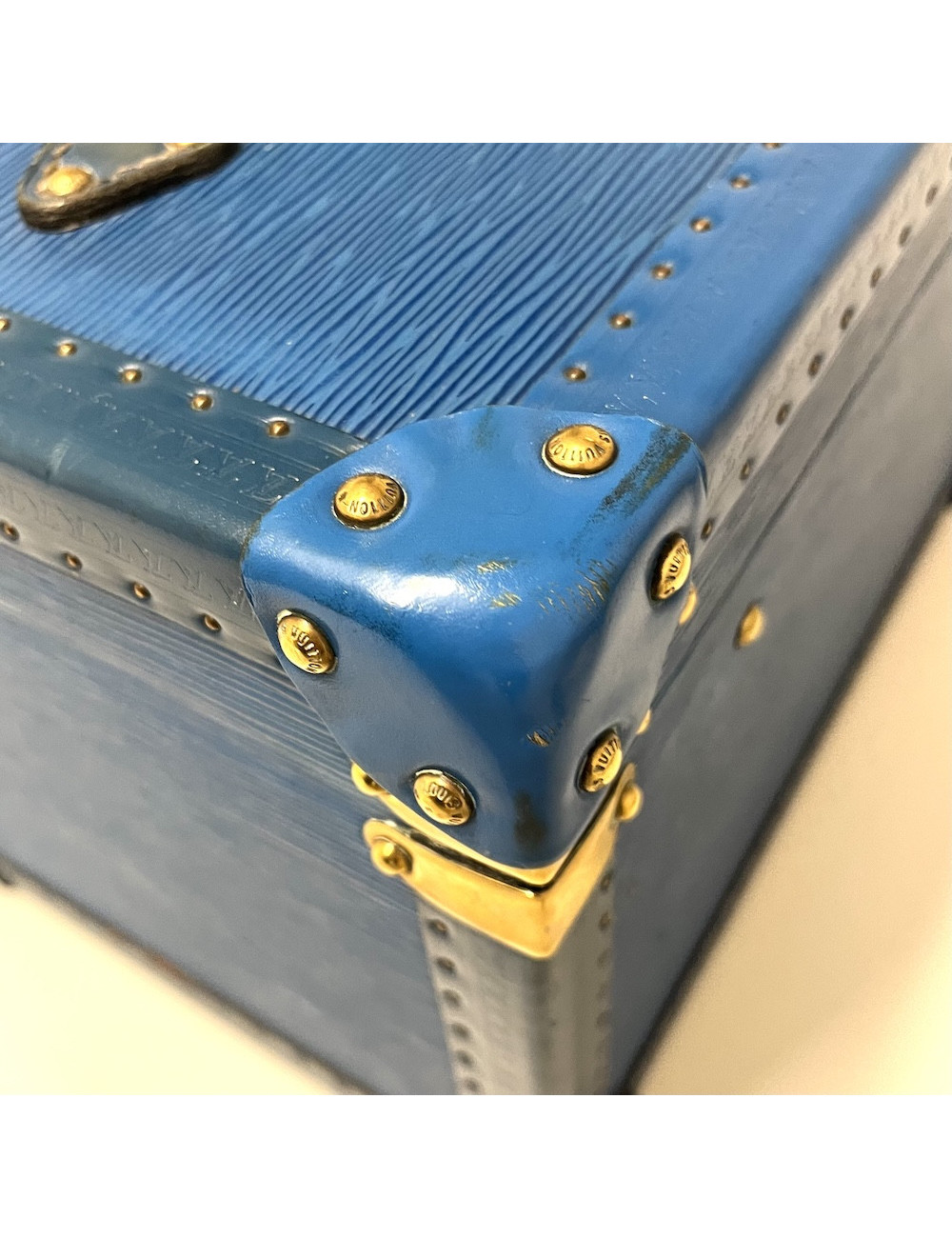 Beauty case LOUIS VUITTON cuir épi