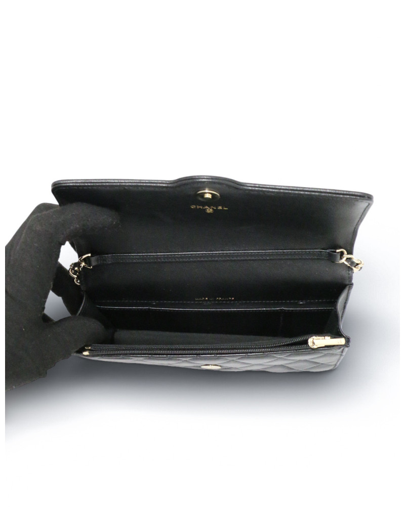 Mini sac Chanel cuir d'agneau matelassé