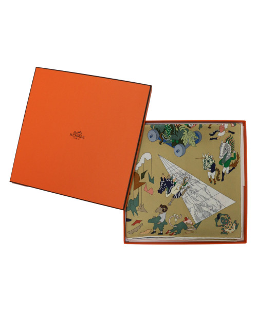 Carré Hermès Academia Hippica roulotté blanc