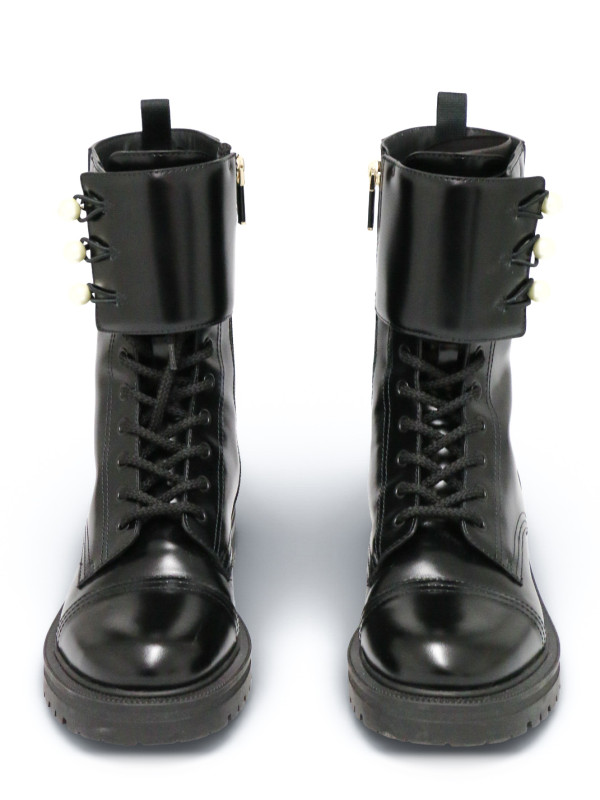 Bottines D-Strike DIOR cuir de veau perles nacrées 2