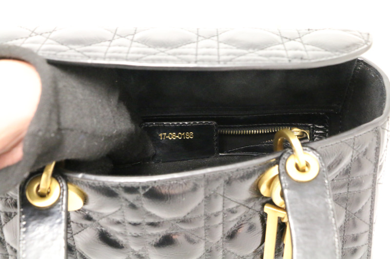 Sac Lady Dior noir semi brillant