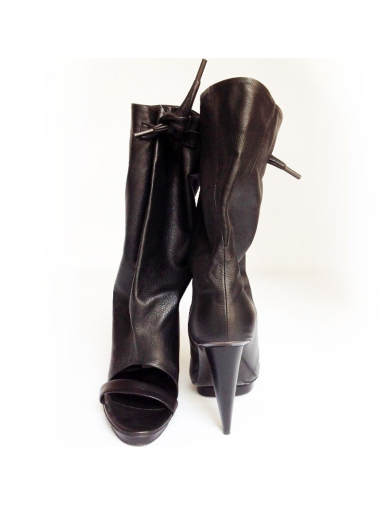 Escarpins BALANCIAGA T 36 façon bottines