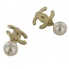 Earrings Clips CHANEL GM Golden Pearl Pearl