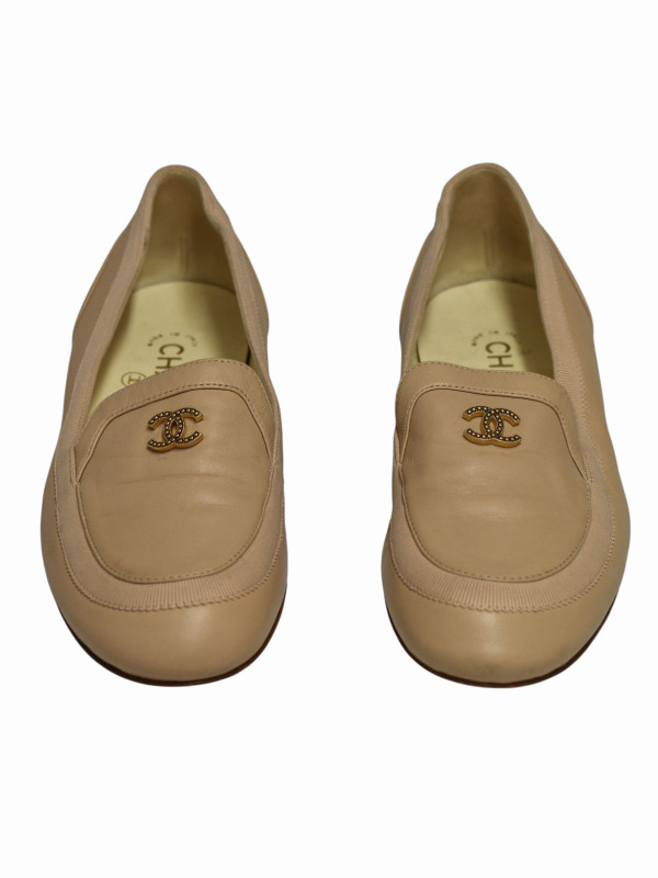 Mocassins Chanel T 36,5 cuir d'agneau beige