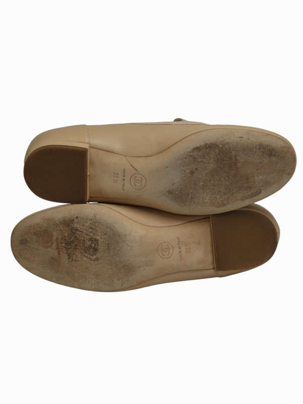 Mocassins Chanel T 36,5 cuir d'agneau beige