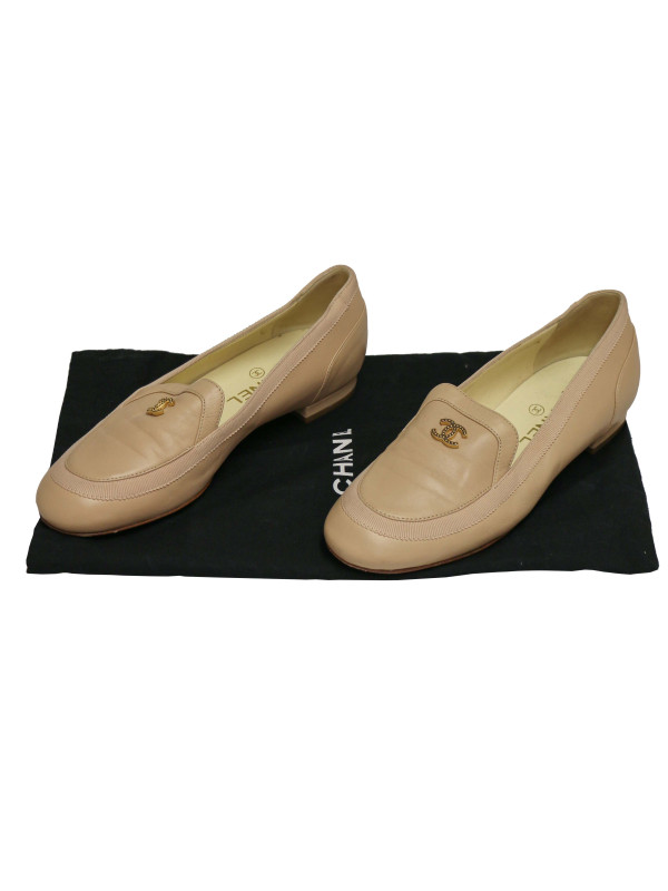 Mocassins Chanel T 36,5 cuir d'agneau beige