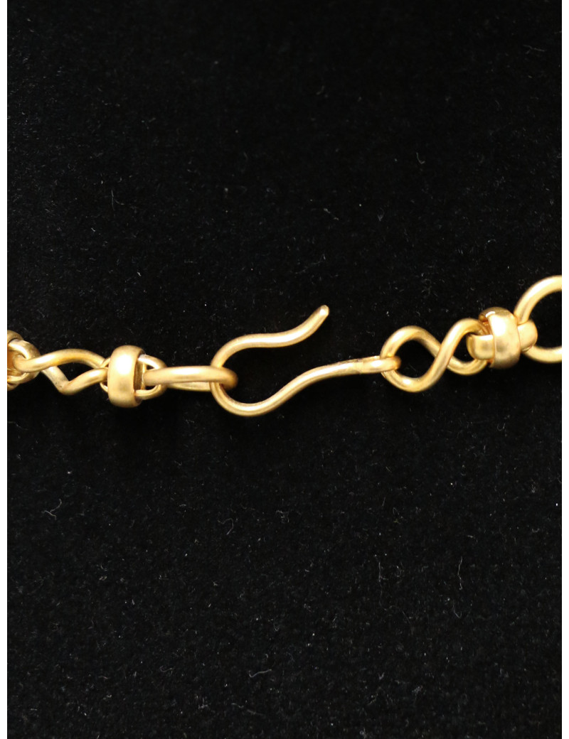 Sautoir Marguerite de Valois croix améthyste