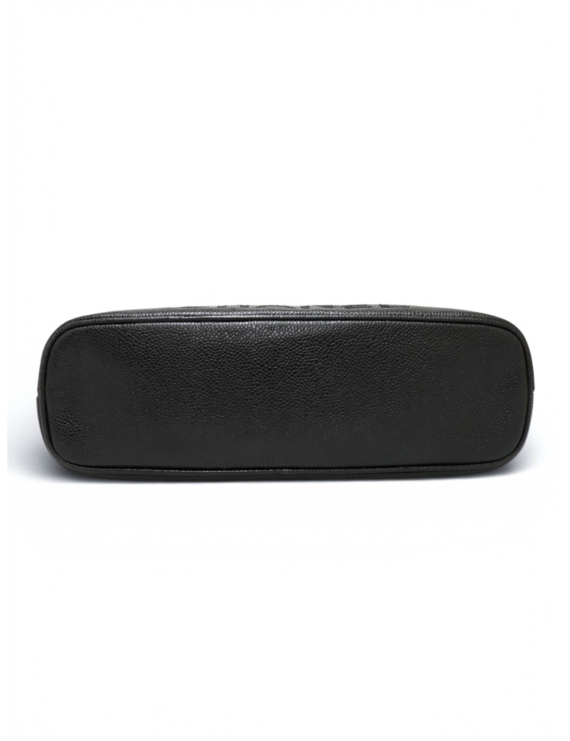 Sac porté épaule en caviar noir Chanel