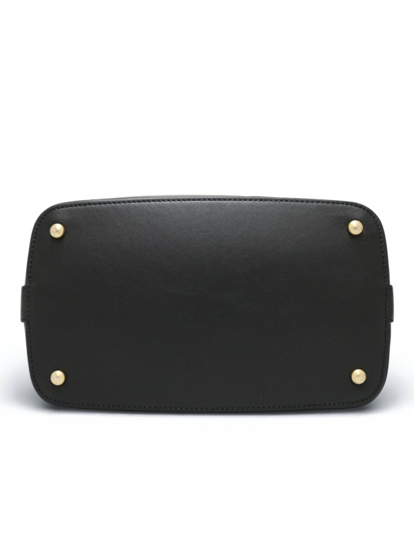Sac Hobo Chanel cuir grainé noir