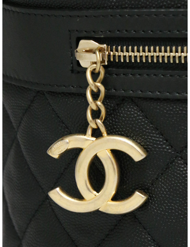 Sac Hobo Chanel cuir grainé noir