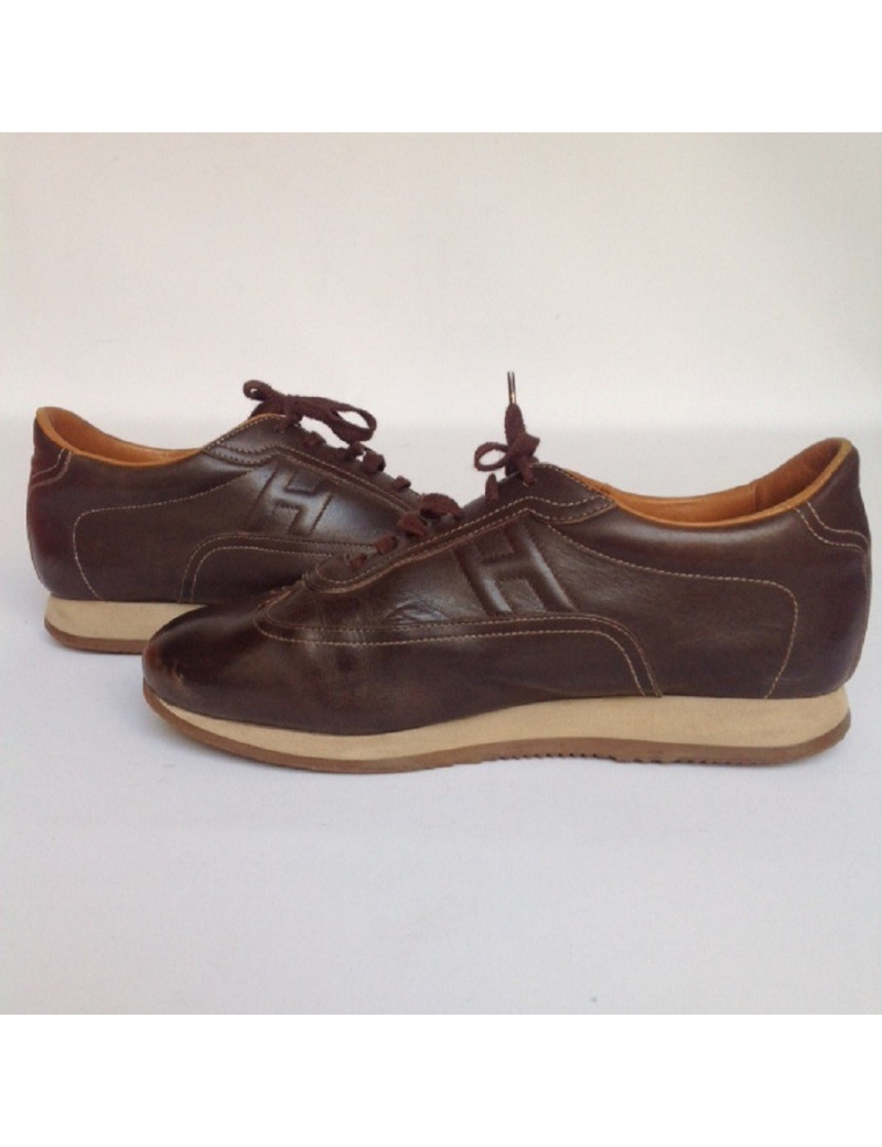 Basket en cuir marron HERMES T43,5