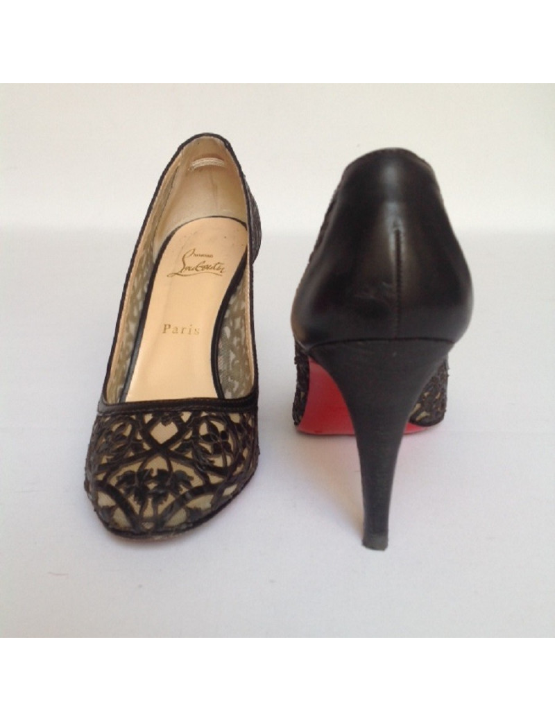 Escarpins CHRISTIAN LOUBOUTIN T38 façon dentelle
