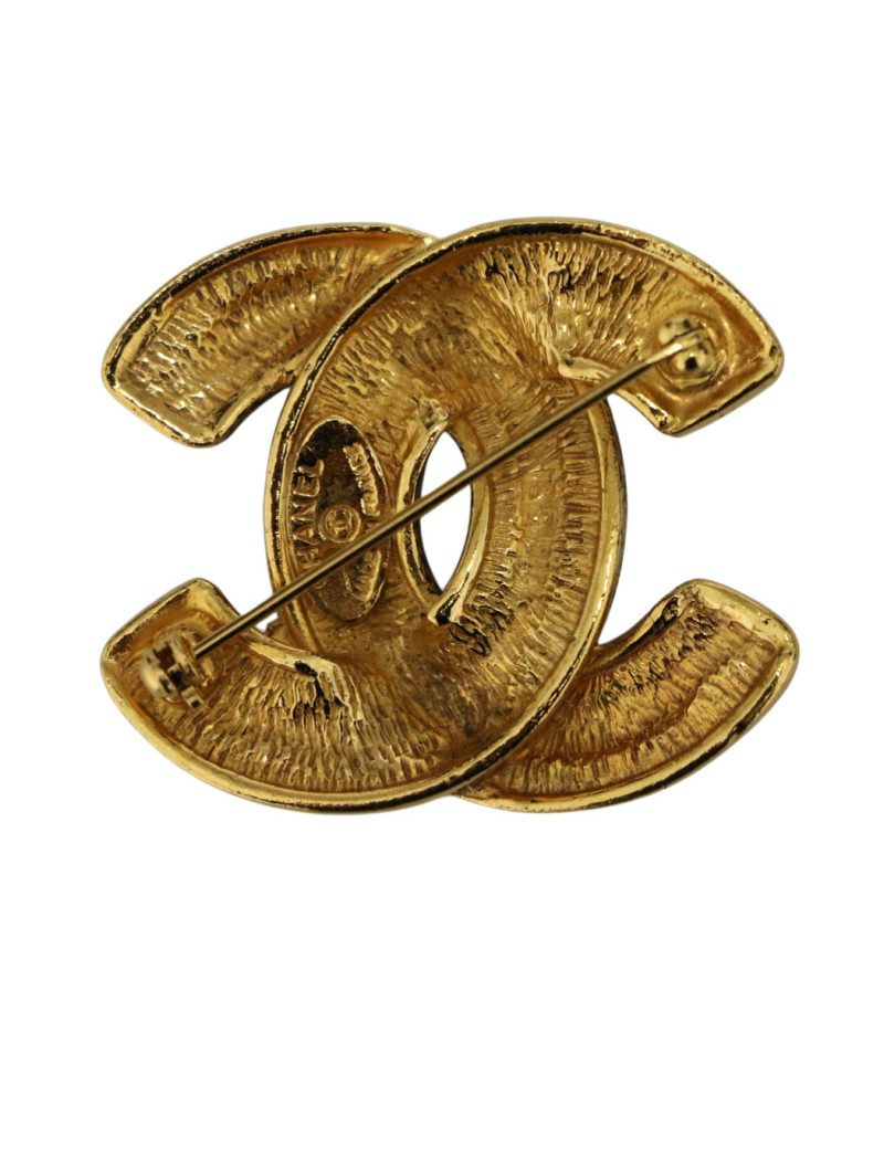 Chanel quilted golden brooch