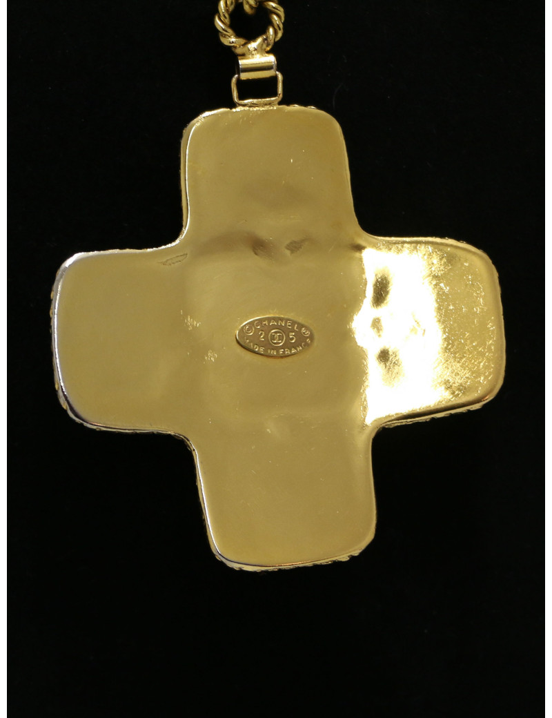 Collier Croix en pâte de verre Chanel