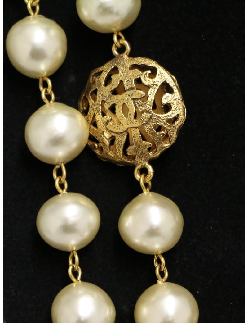 Sautoir Chanel couture perles pâte de verre