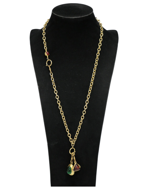 Collier charms en pâte de verre Chanel