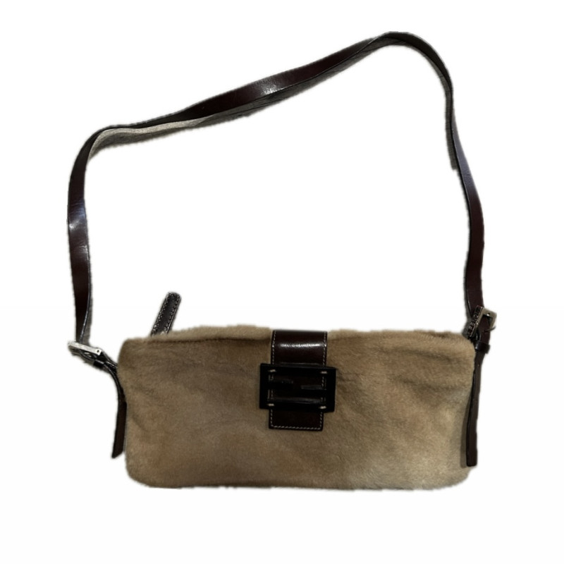 Sac Fendi boucle baguette cuir de veau façon poulain