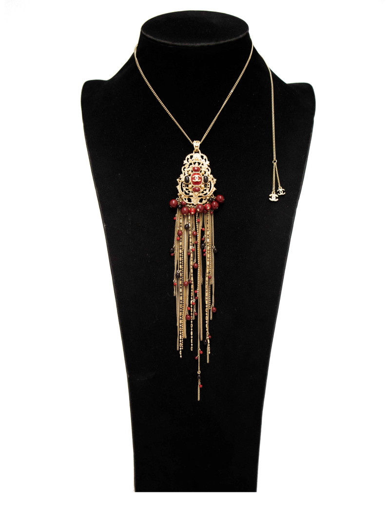 Collier pendentif Chanel Méiers d'art Paris-Bombay