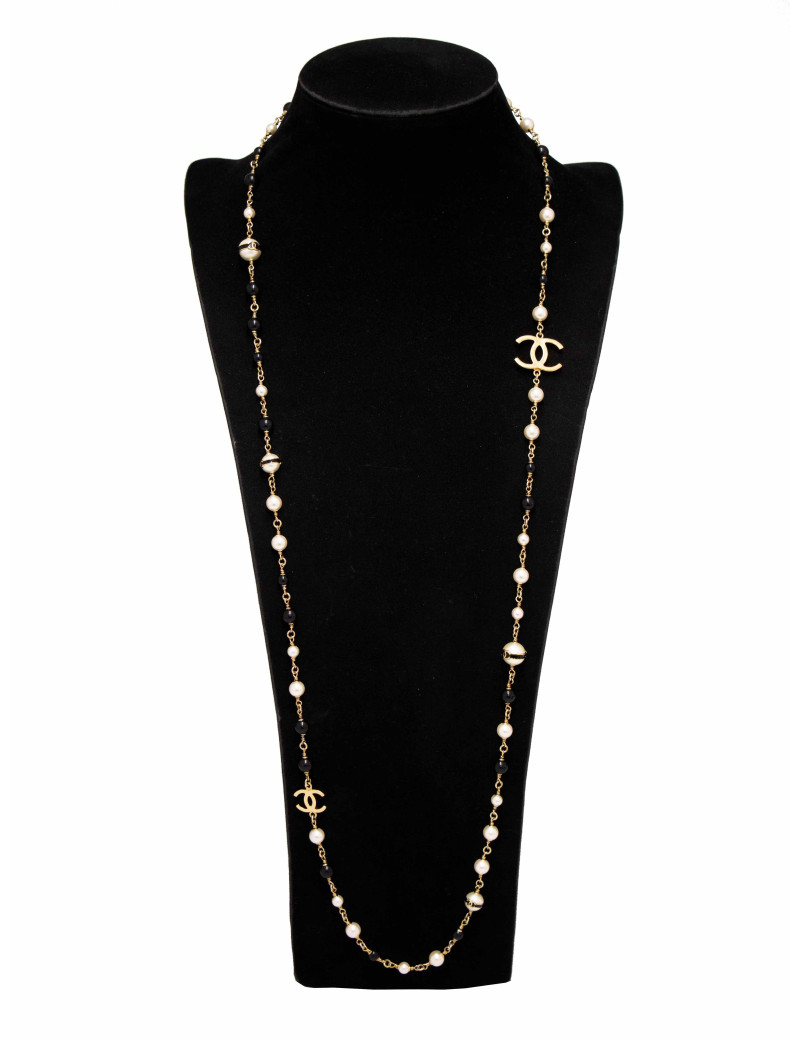 Sautoir Chanel Actuel Perles Nacres Bicolores