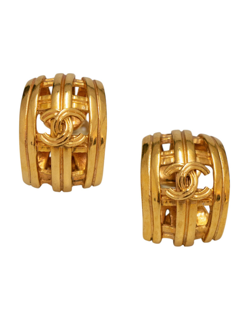 Boucles d'oreilles dorées Chanel Printemps 1996
