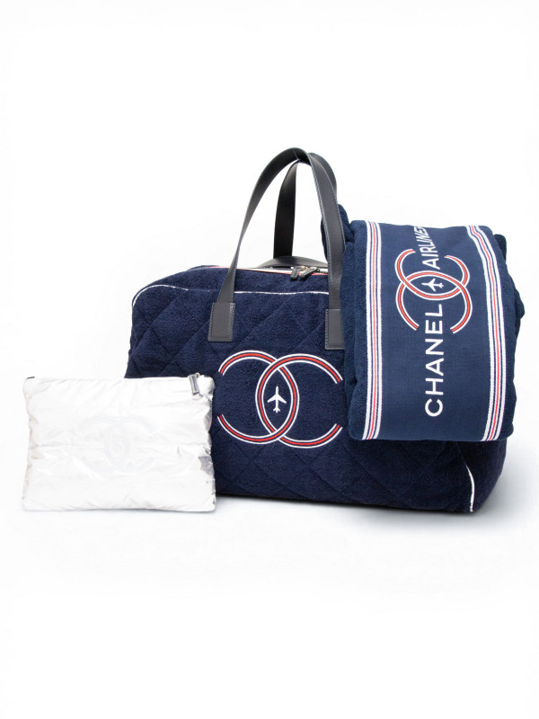 Sac de voyage Chanel Airlines éponge avec ses accessoires