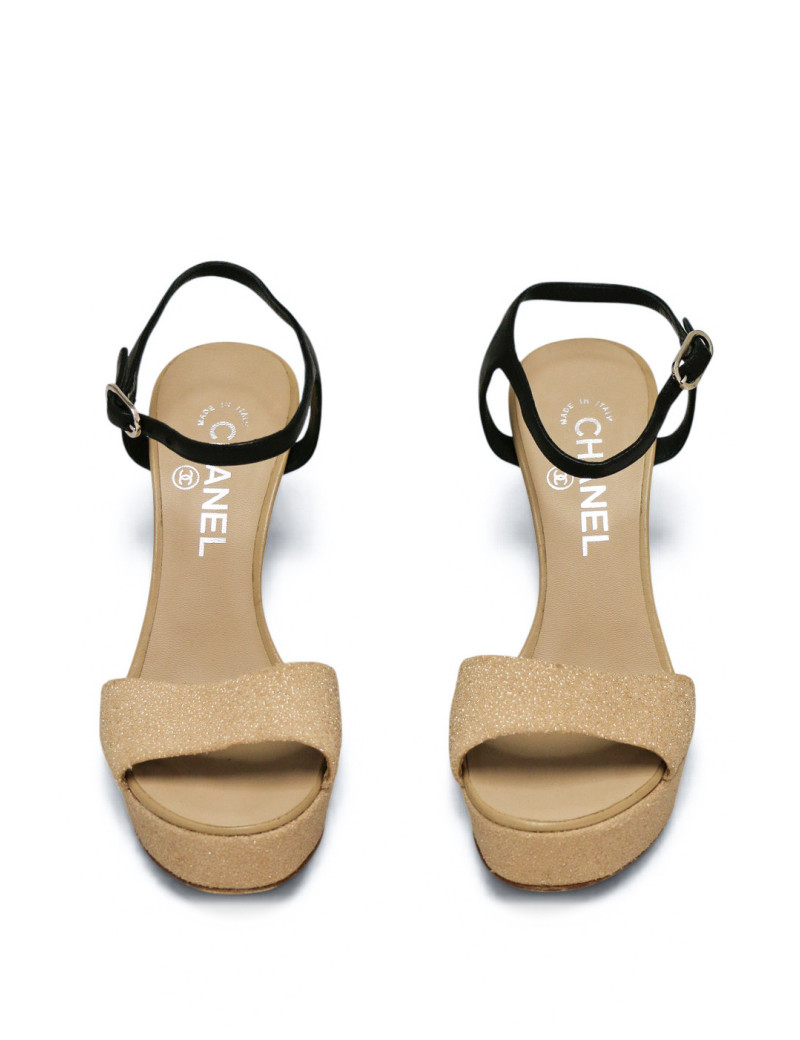 Sandales CHANEL compenséesT37 beige