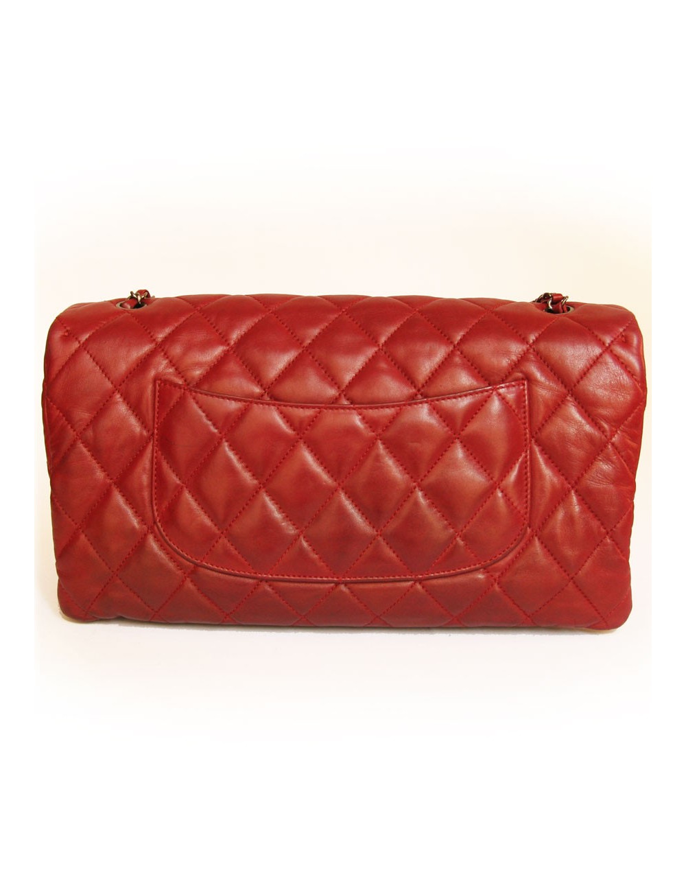 Sac en cuir matelassé rouge CHANEL