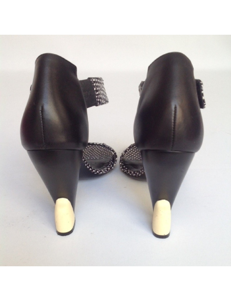 Sandales BALENCIAGA t 38.5   python 